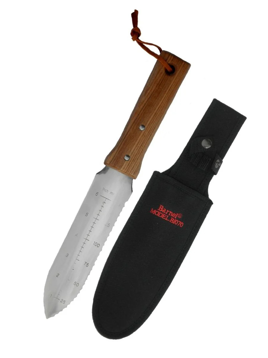 Hori Hori Cultivator w/ Sheath